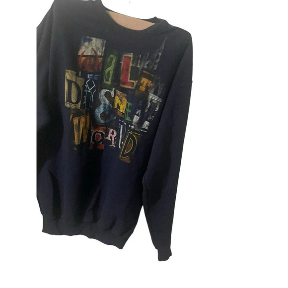 Disney Parks Navy Disneyworld Sweater shirt Graphic Castle Size Medium - Picture 6 of 16